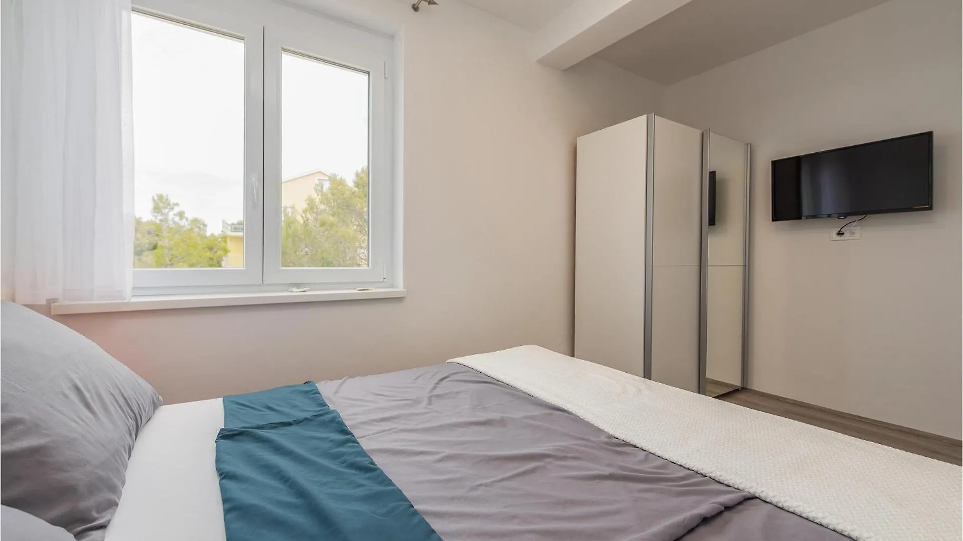 Nice Apartment In Bibinje With Wifi