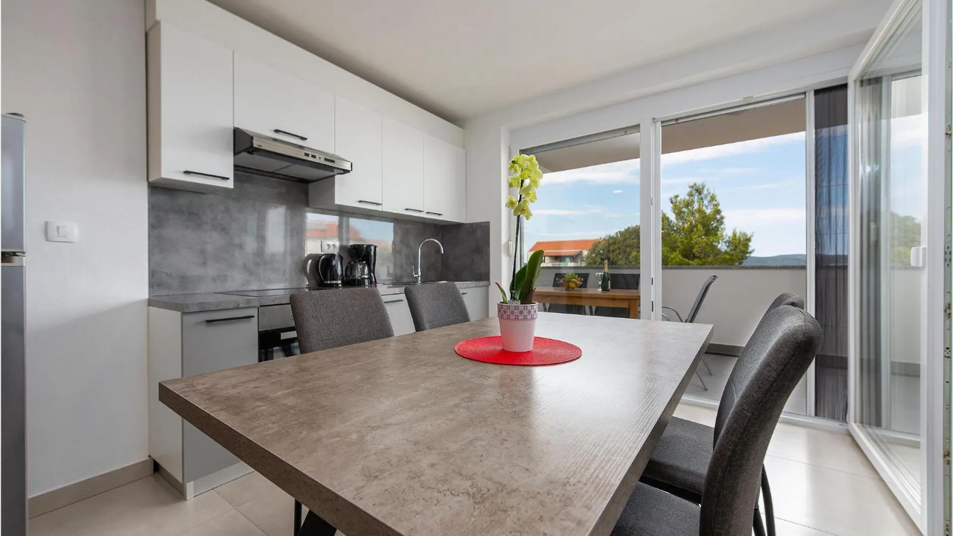Nice Apartment In Bibinje With Wifi